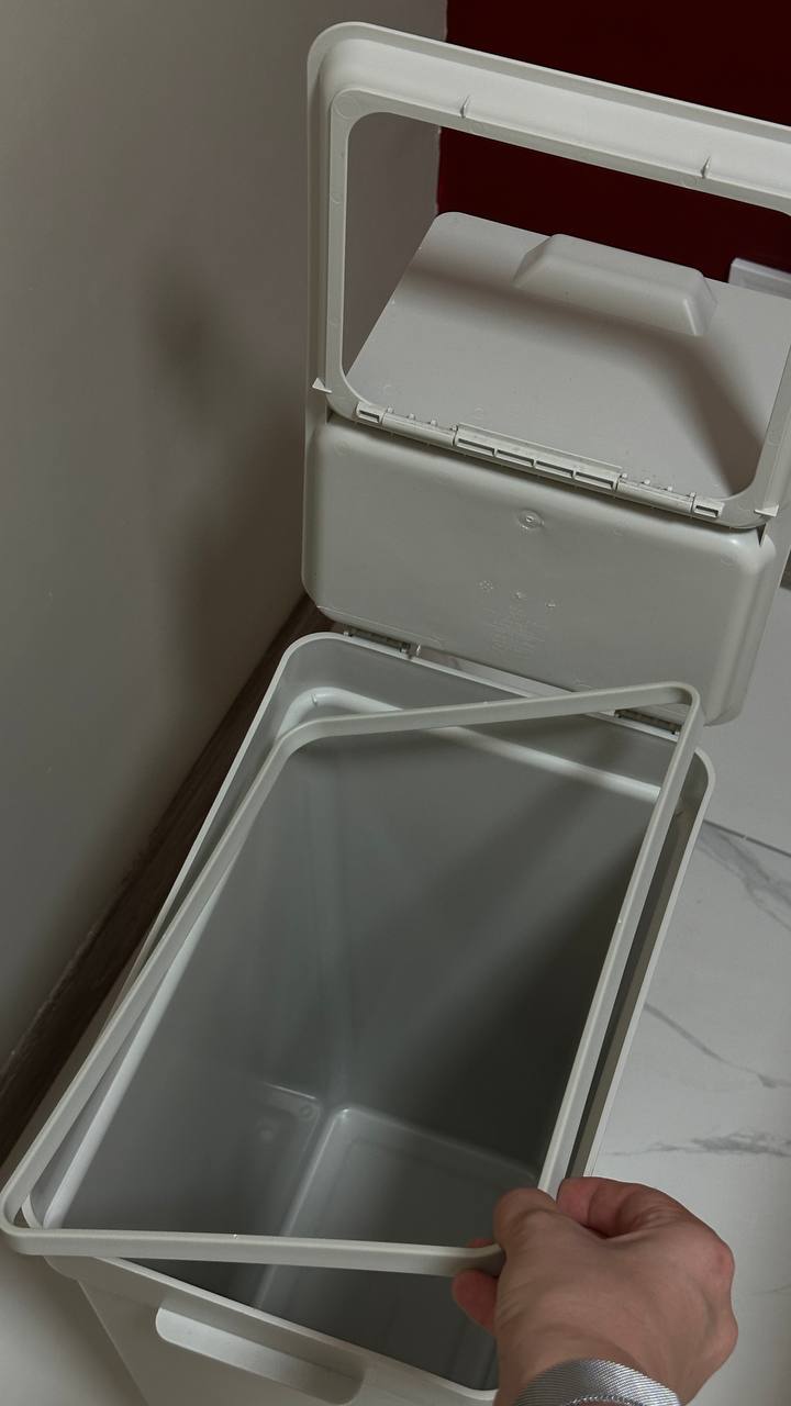 Kanta za smeće IKEA, u savršenom stanju