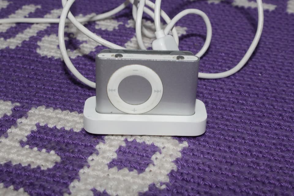 Ipod Shuffle 2G (1gb)