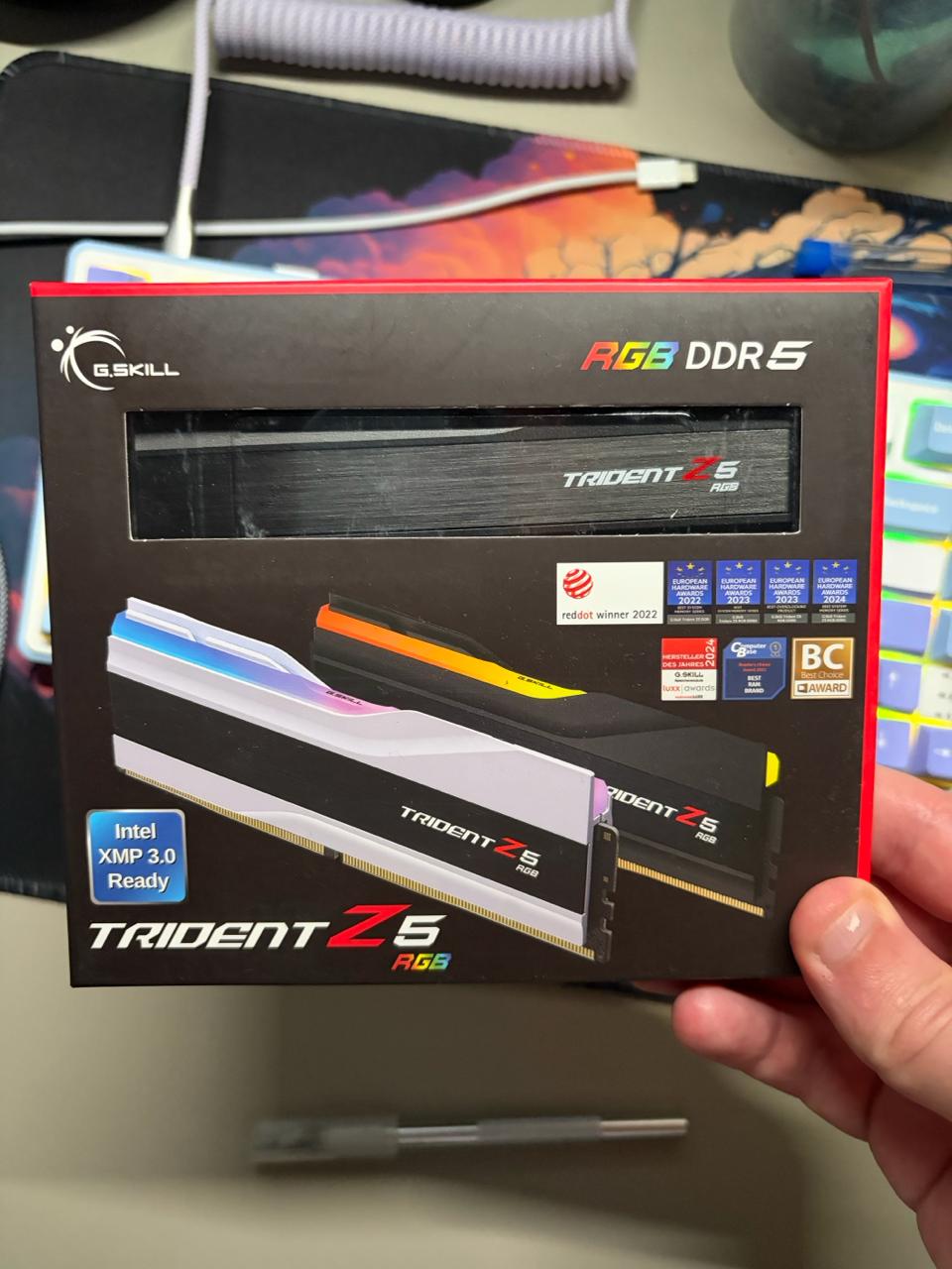 Prodajem operativnu memoriju F5-6000J3636F16GX2-TZ5RK DDR5 2x16gb 6000
