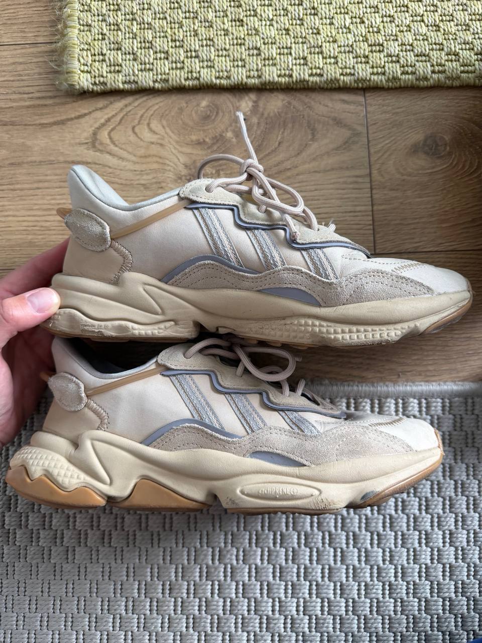 Продаю кроссовки adidas
