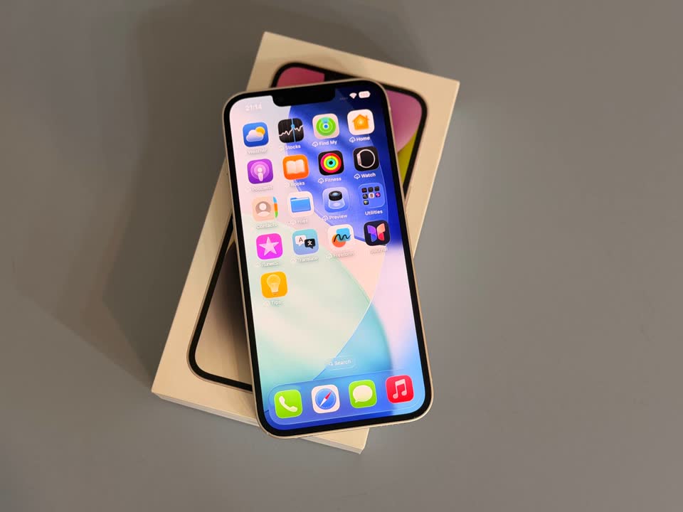 Продам iPhone 14 128 GB