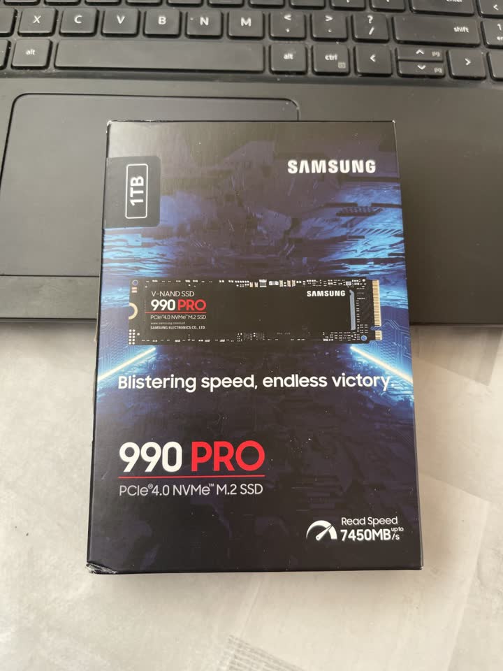 Продаю Samsung 990 PRO 1TB и Kingston Fury Beast DDR4 32GB