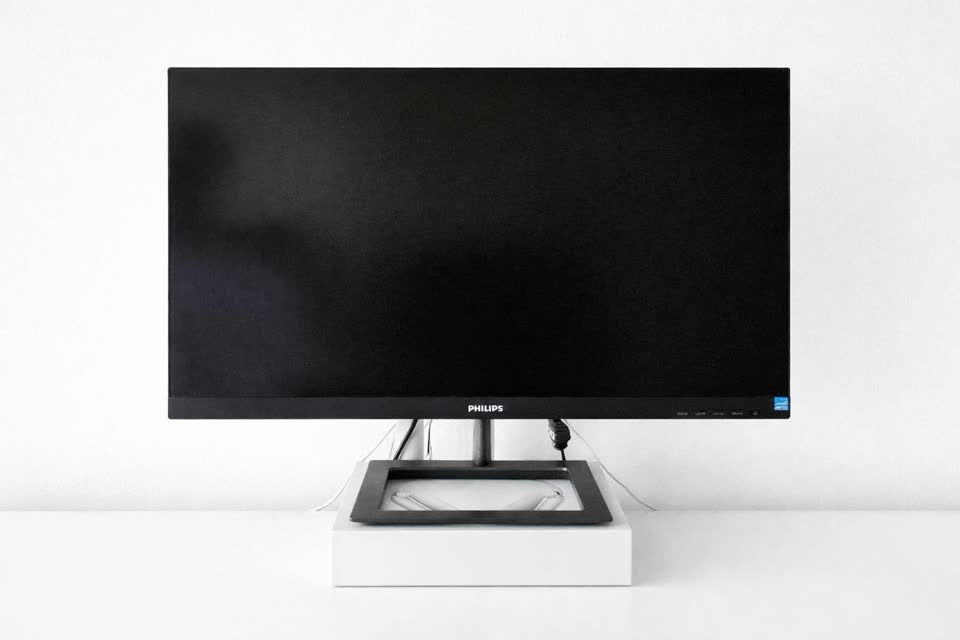 Монитор Philips Monitor 242E1GAJ/00 23,8" / 144 Hz.