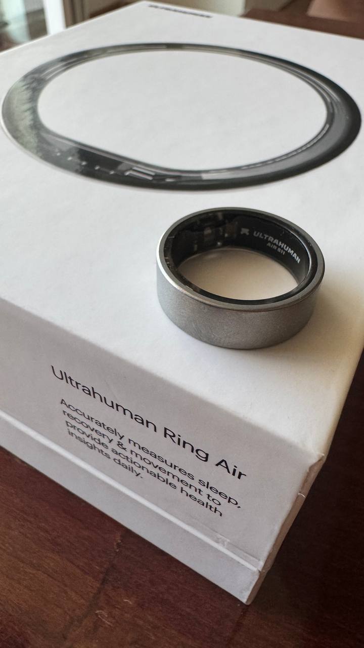 Pametni prsten Ultrahuman Ring AIR, veličina 11, titanijum