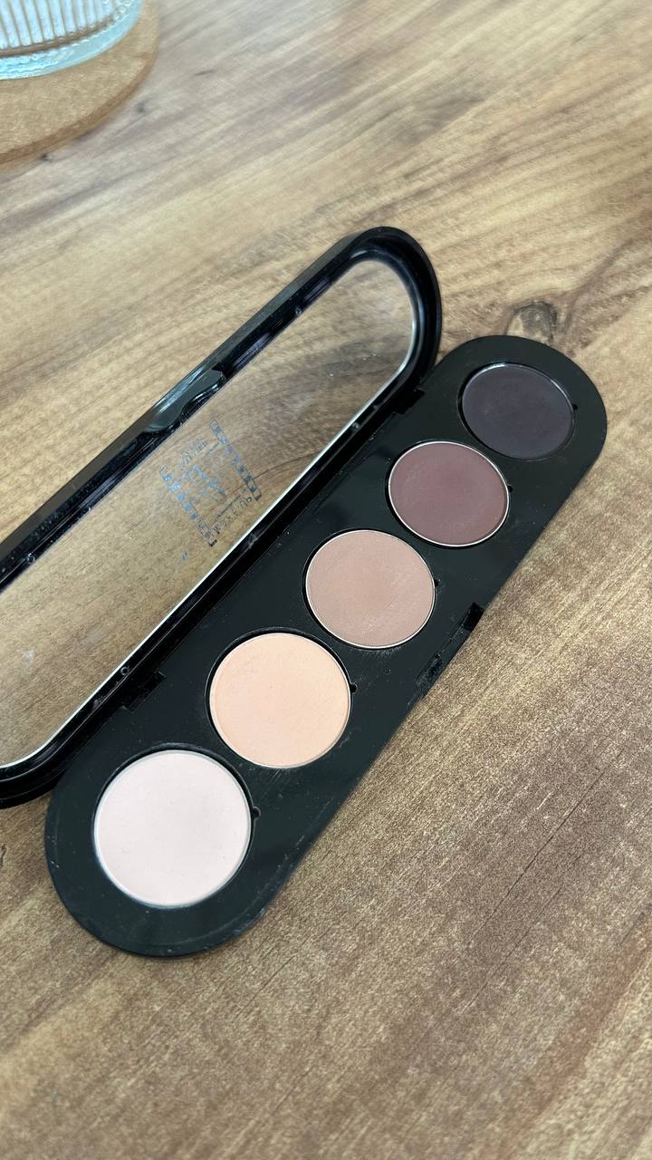 Палетка Т19 от Make up Atelier Paris