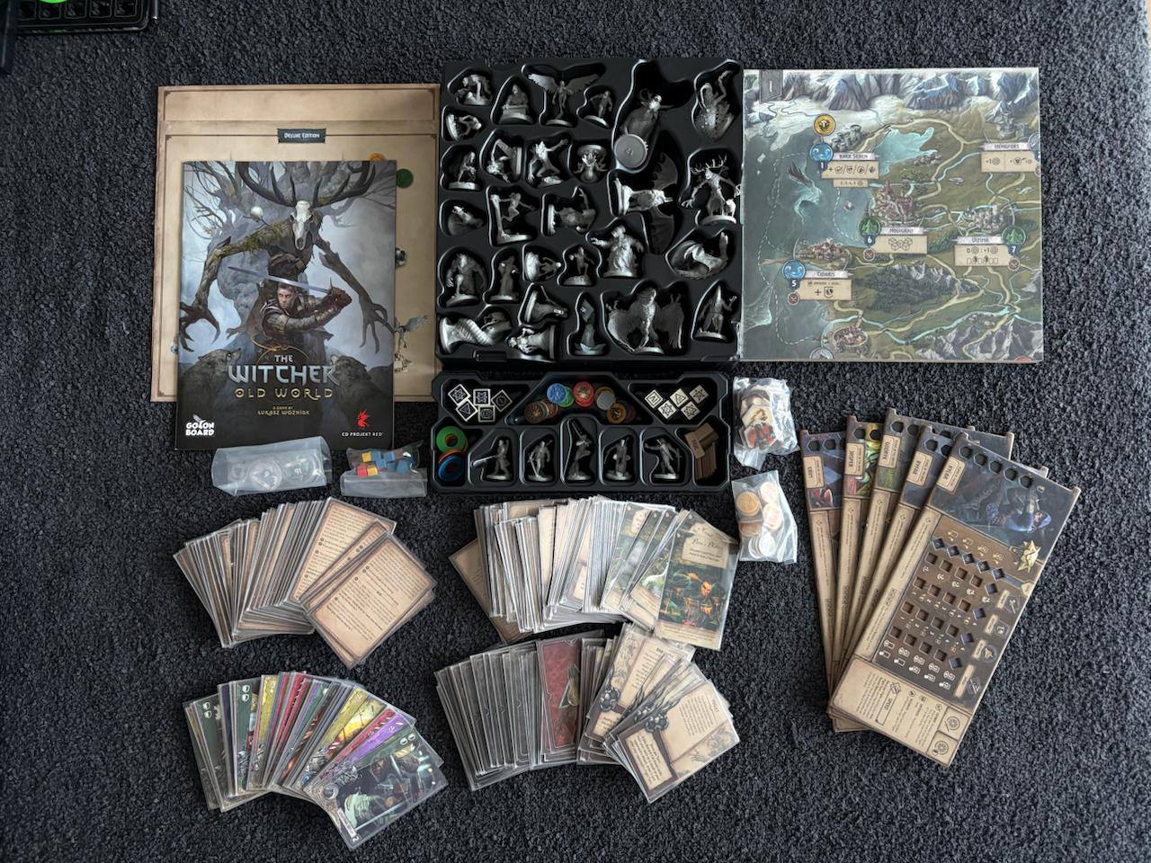 Продаю настольные игры и настольные ролевые игры