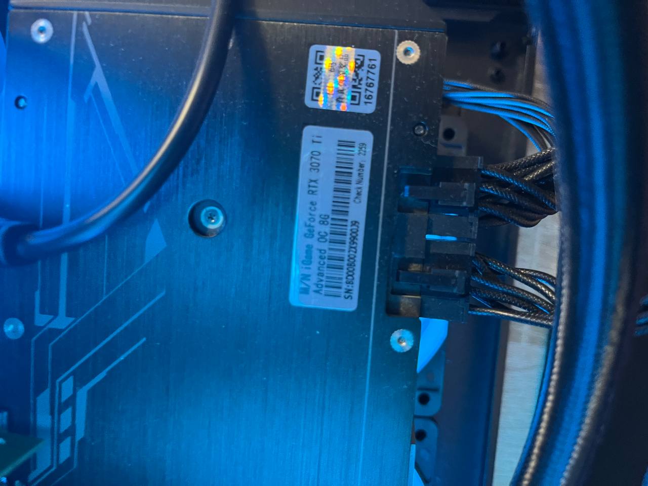 Prodajem video karticu RTX3070ti iGame Advanced OC 8G