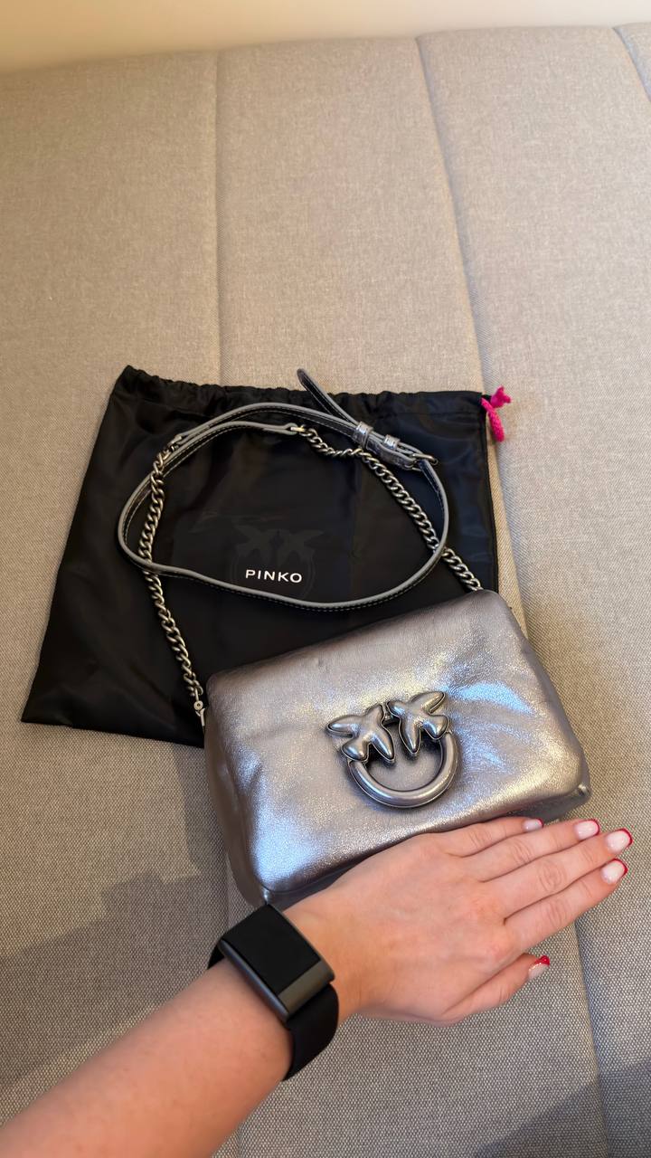 Продаю оригинальную сумку Pinko Love Bag Mini