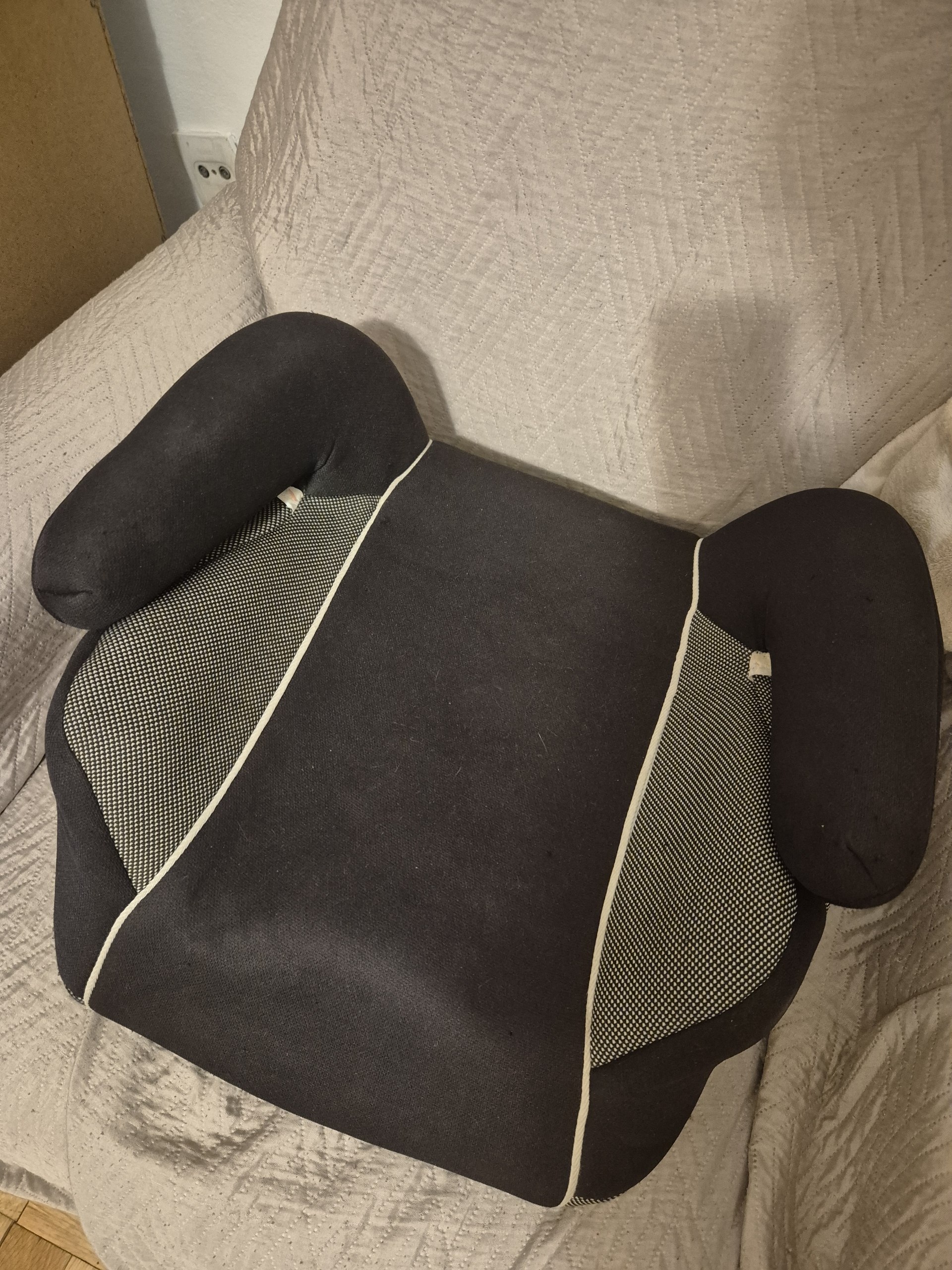 Buster, 15-36 kg, grupa 2, 3