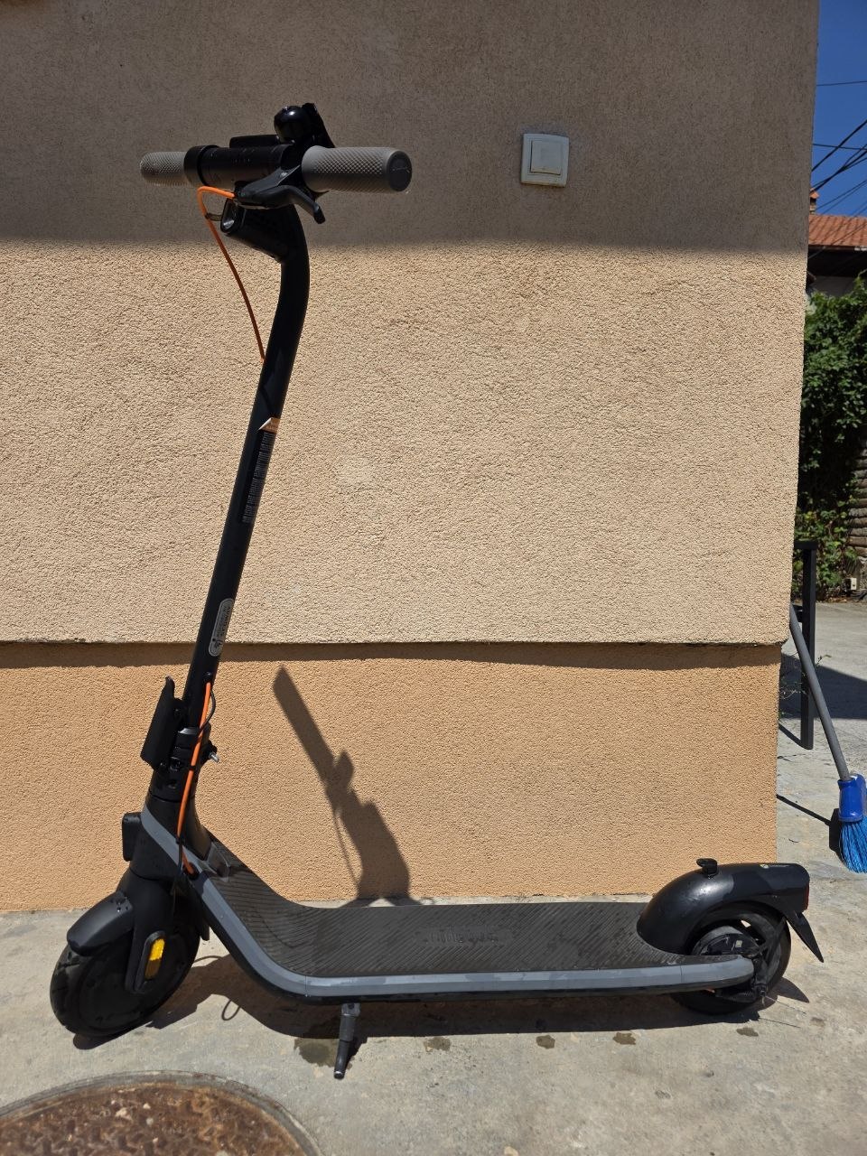 Продам Segway Ninebot E2 Plus