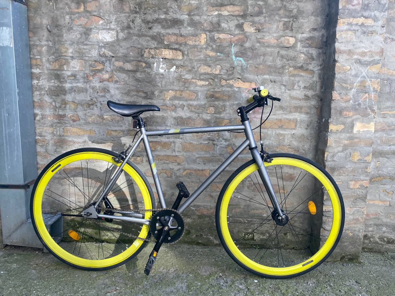 Срочно продаю городской Singlespeed велосипед Muddyfox 54 cm