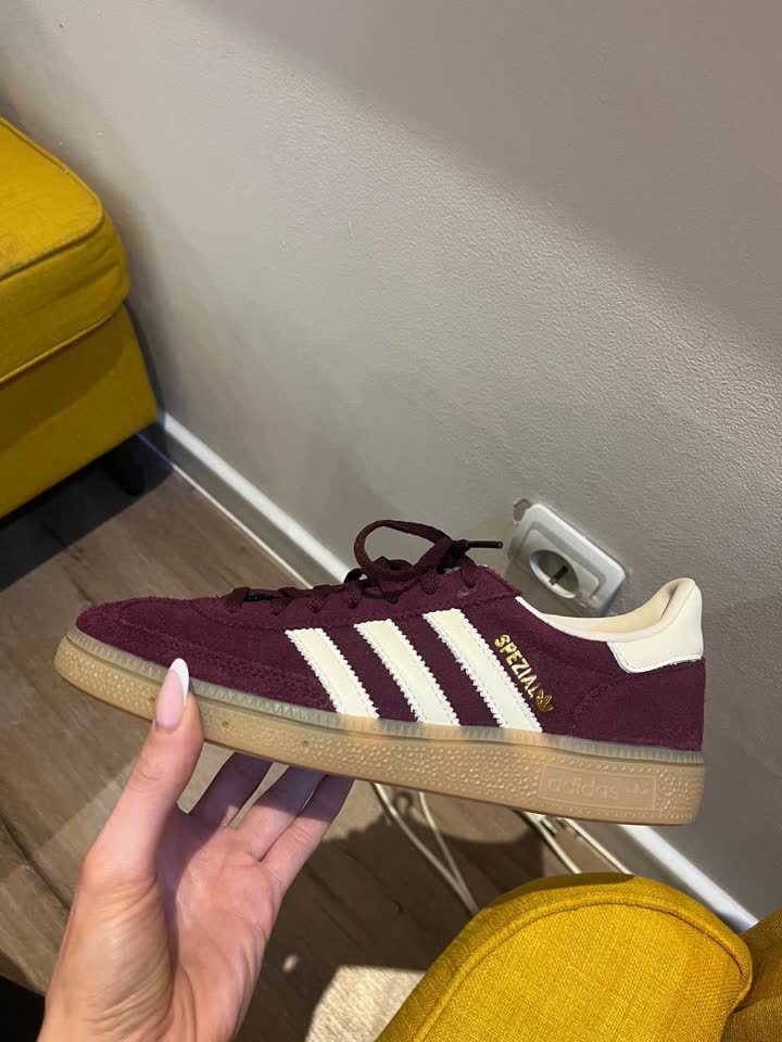 Patike adidas spezial