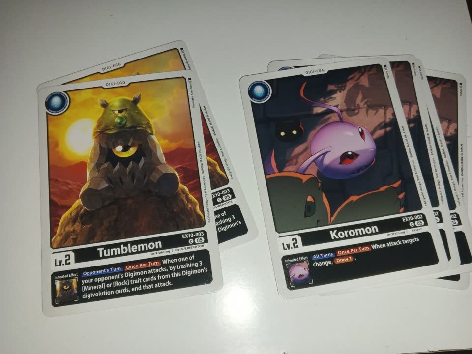 Обменяюсь карточками Digimon Cardgame.