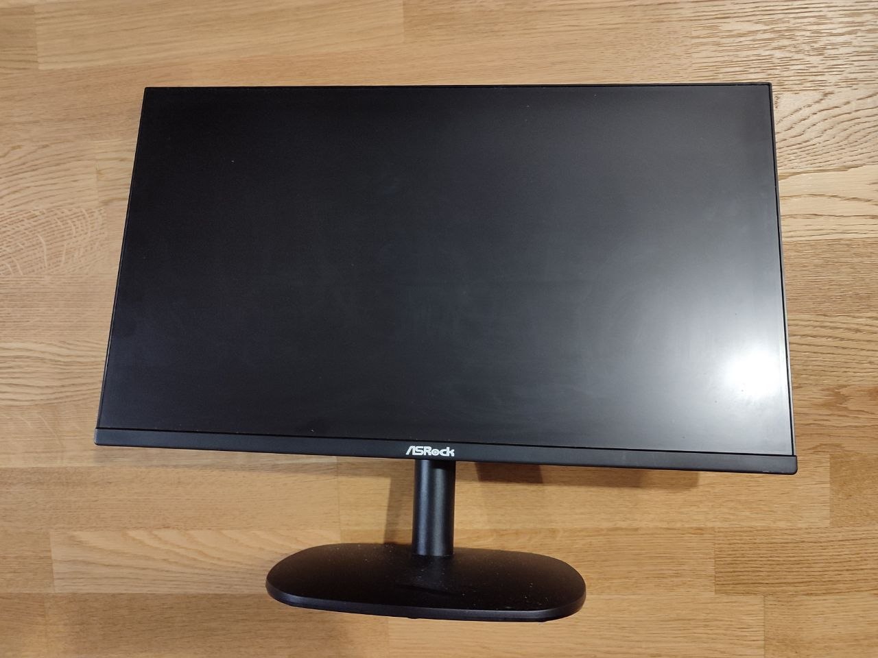 Prodajem monitor ASRock CL25FF