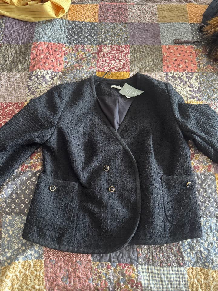 Жакет новый, H&M. Размер XL. Оч классный, похудела и не могу пристроить в гардероб :(