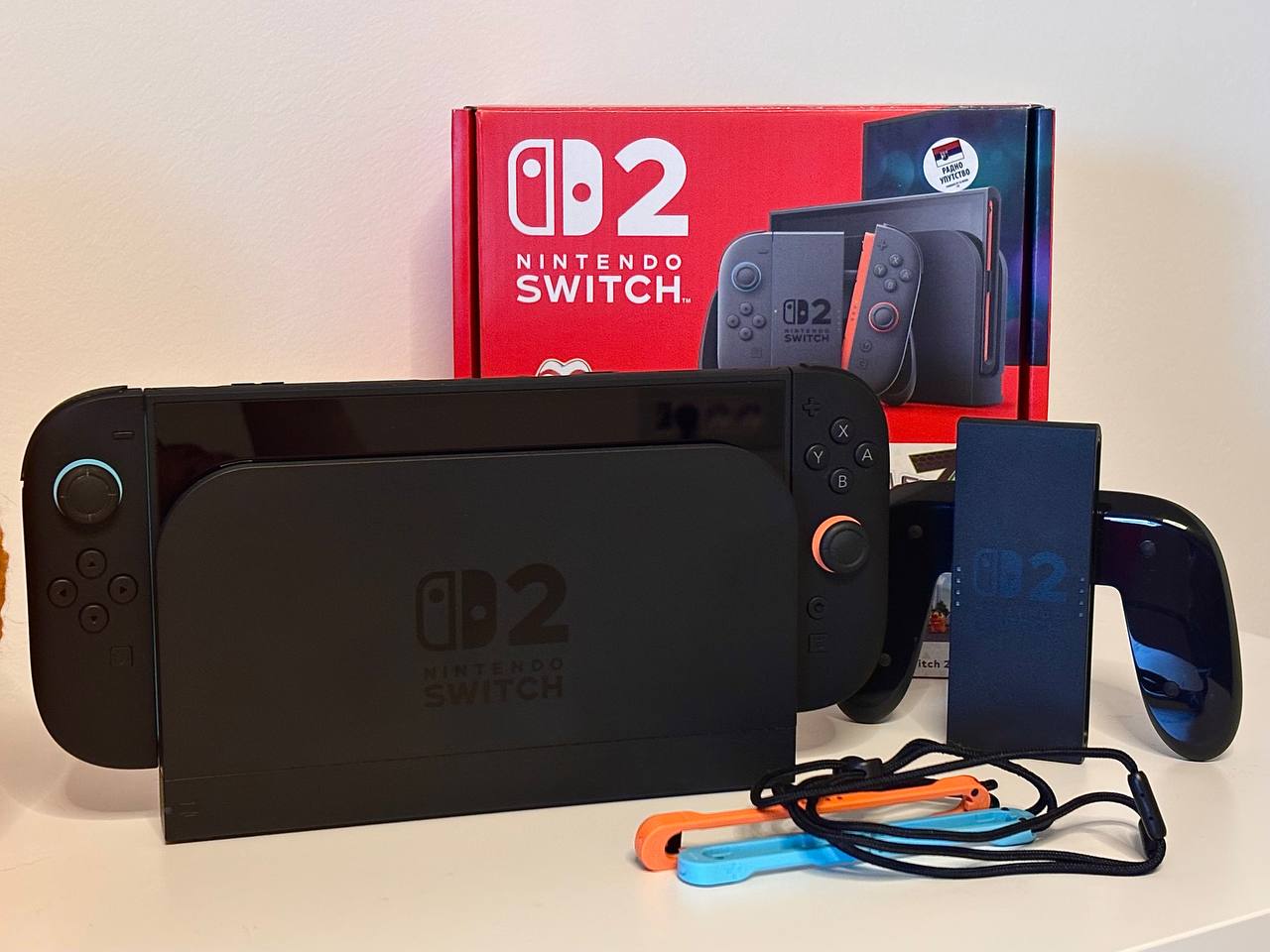 Nintendo Switch 2 u kompletnom standardnom paketu + kaseta Donkey Kong Bananza