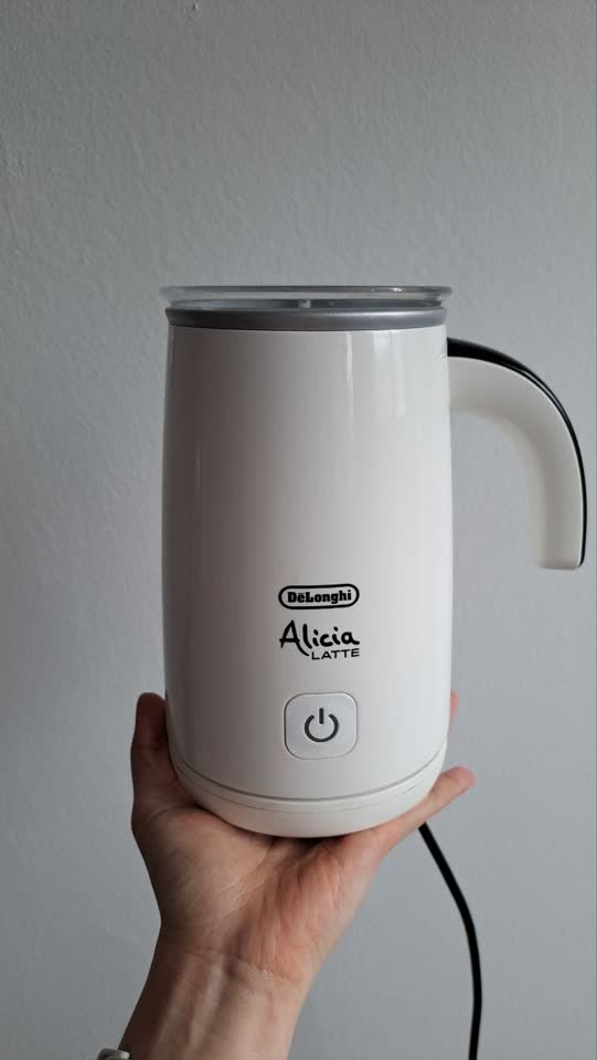 Капучинатор Delonghi Alicia