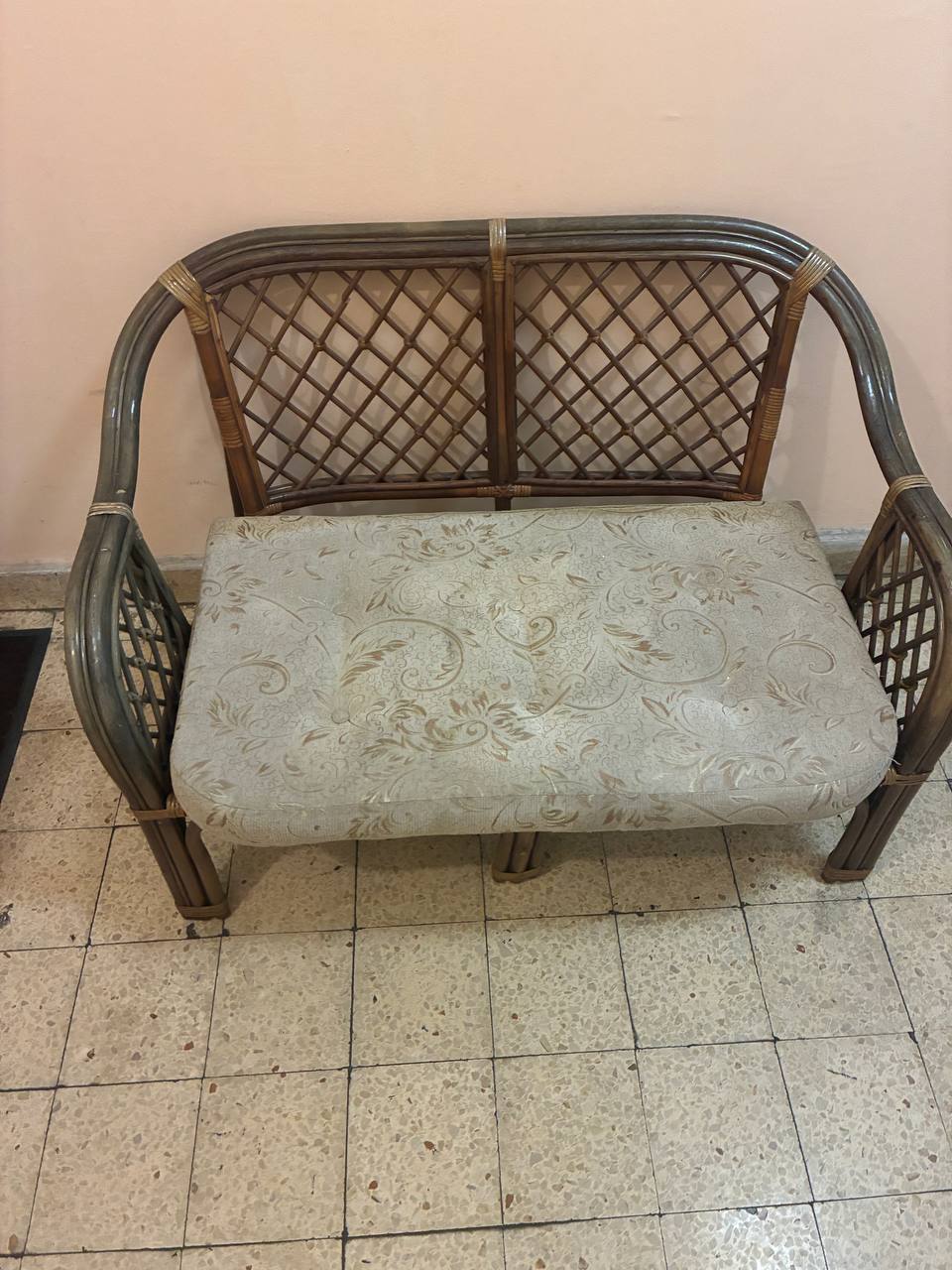 Poklanjam jastučić u dobre ruke