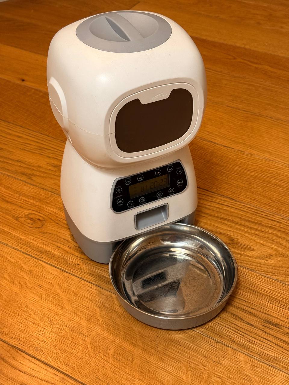 Automatska hranilica za ~1 kg hrane