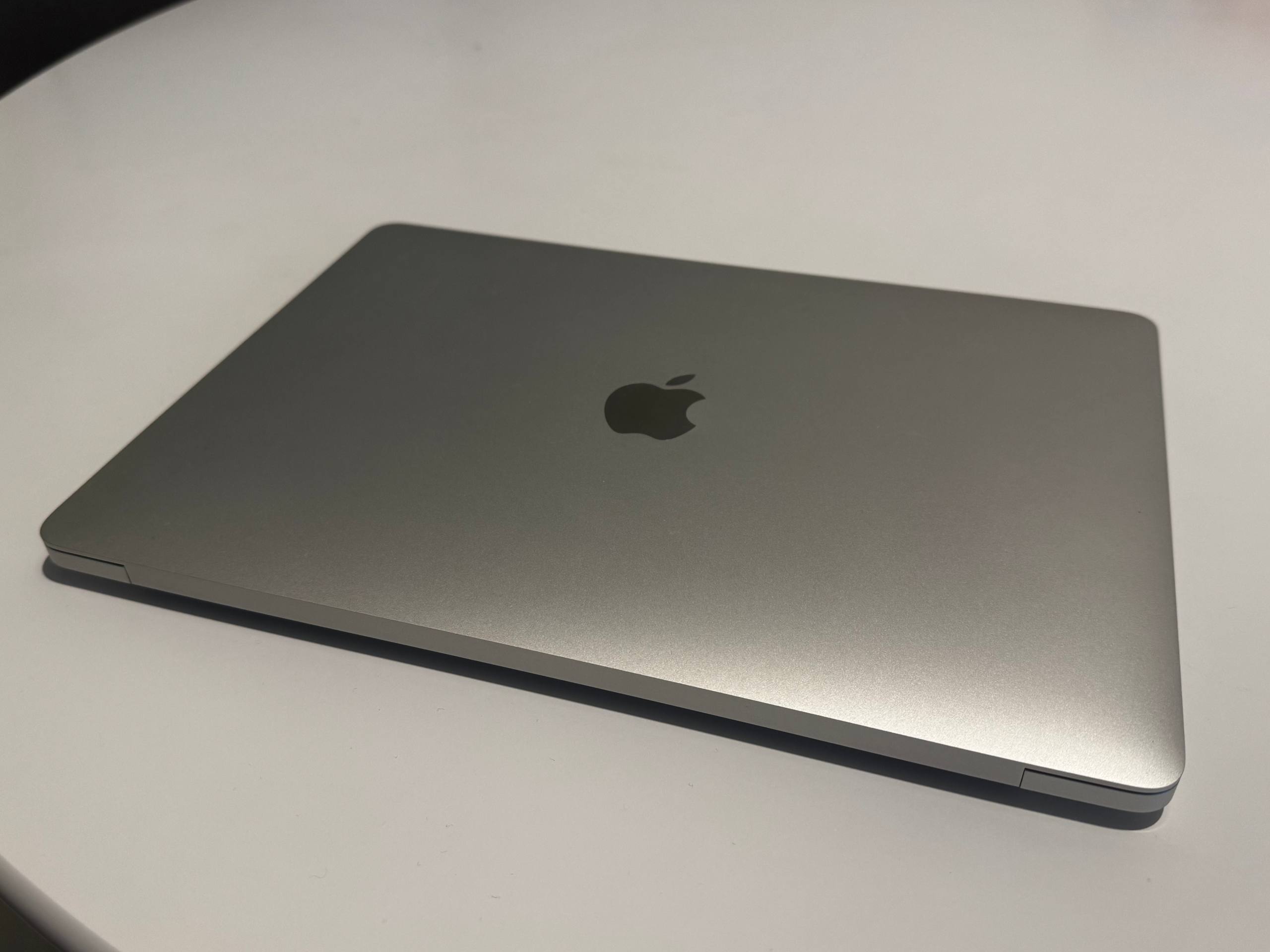 MacBook Air M1 (13”, 8/256, Silver, US keyboard)