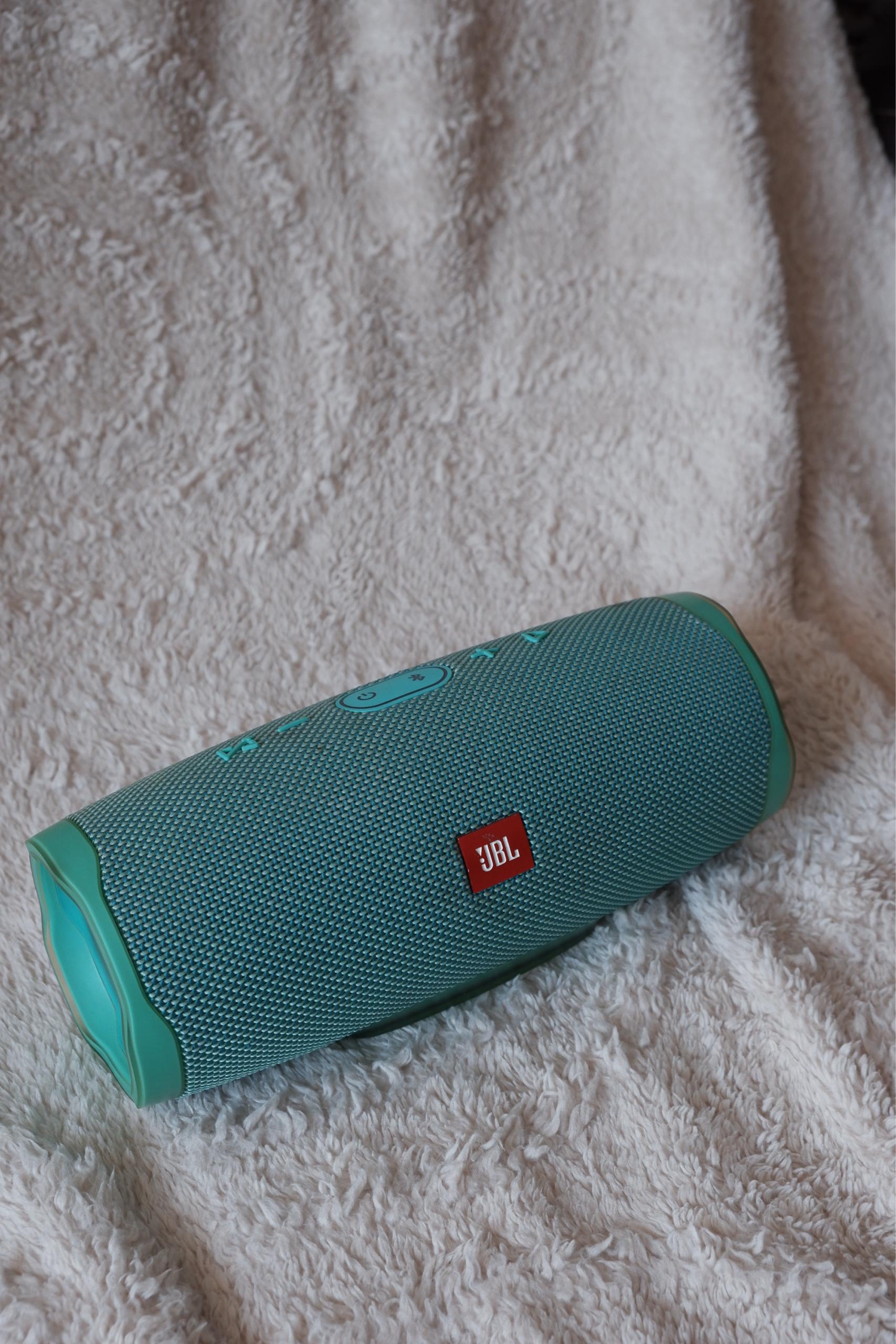 Колонка JBL Charge 4