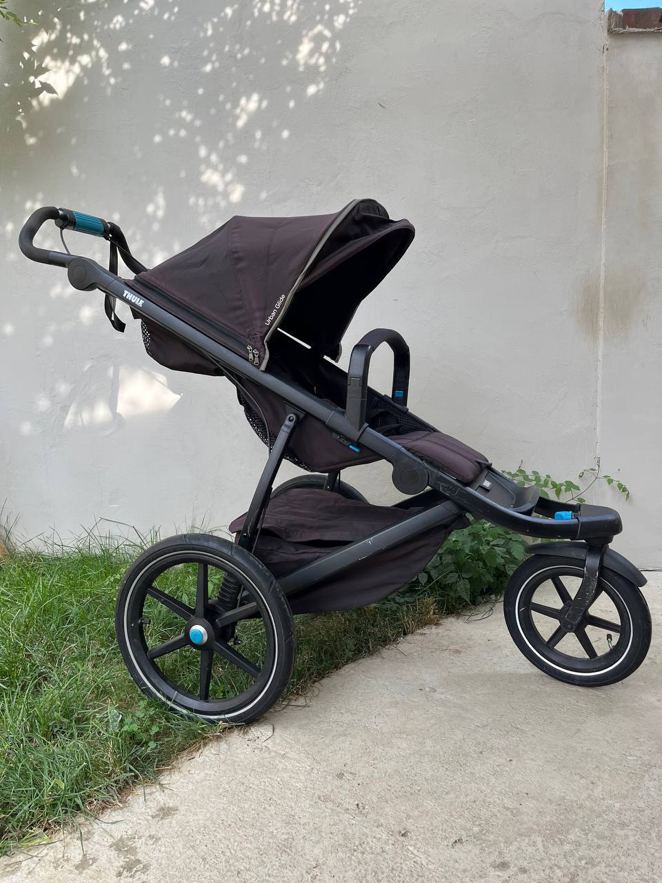 Ranac za nošenje dece Thule Sapling Child Carrier Dark Shadow/Slate, siv. Stanj
