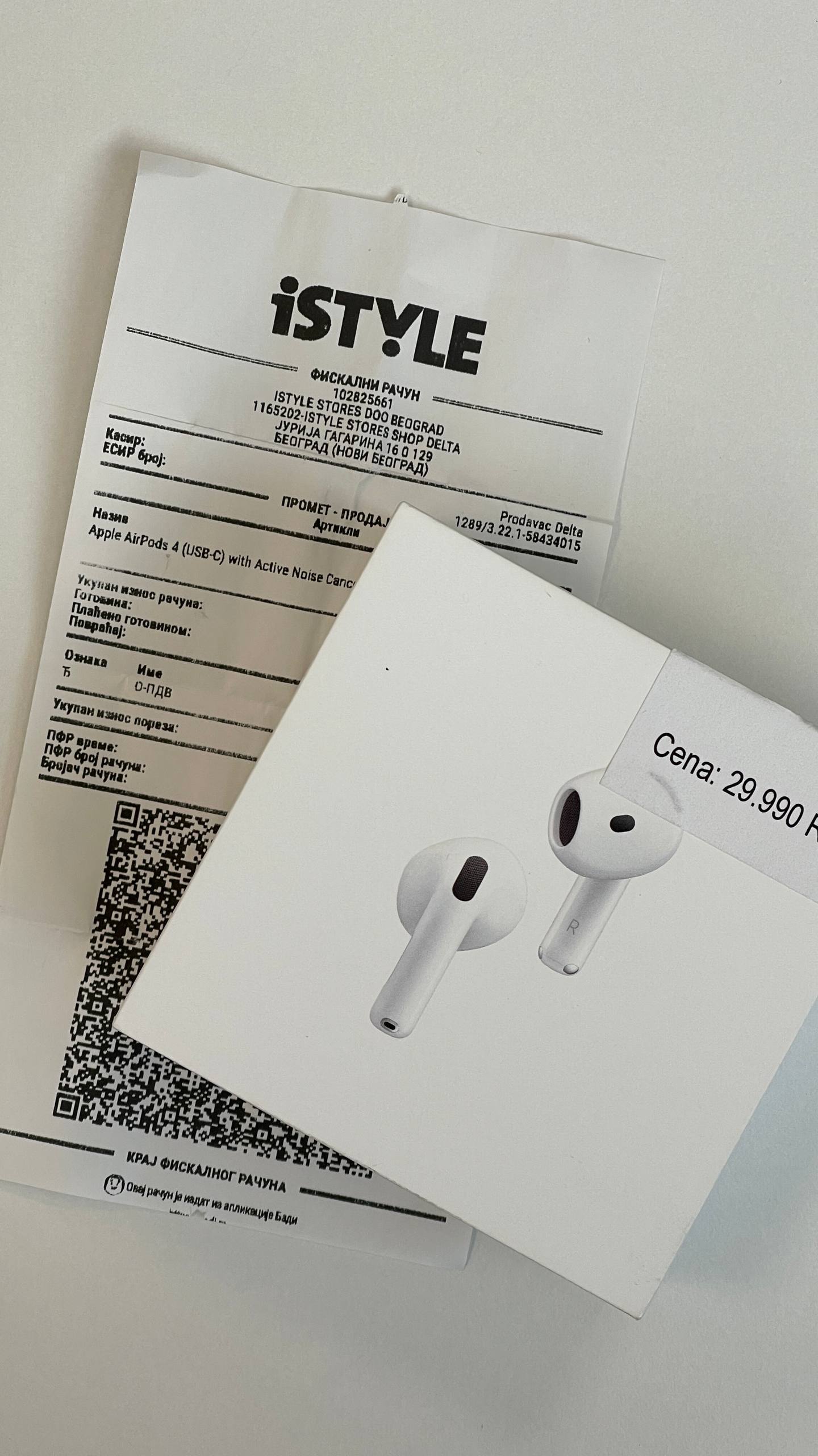 Продам новые наушники AirPods 4 ANC (с активным шумоподавлением).
