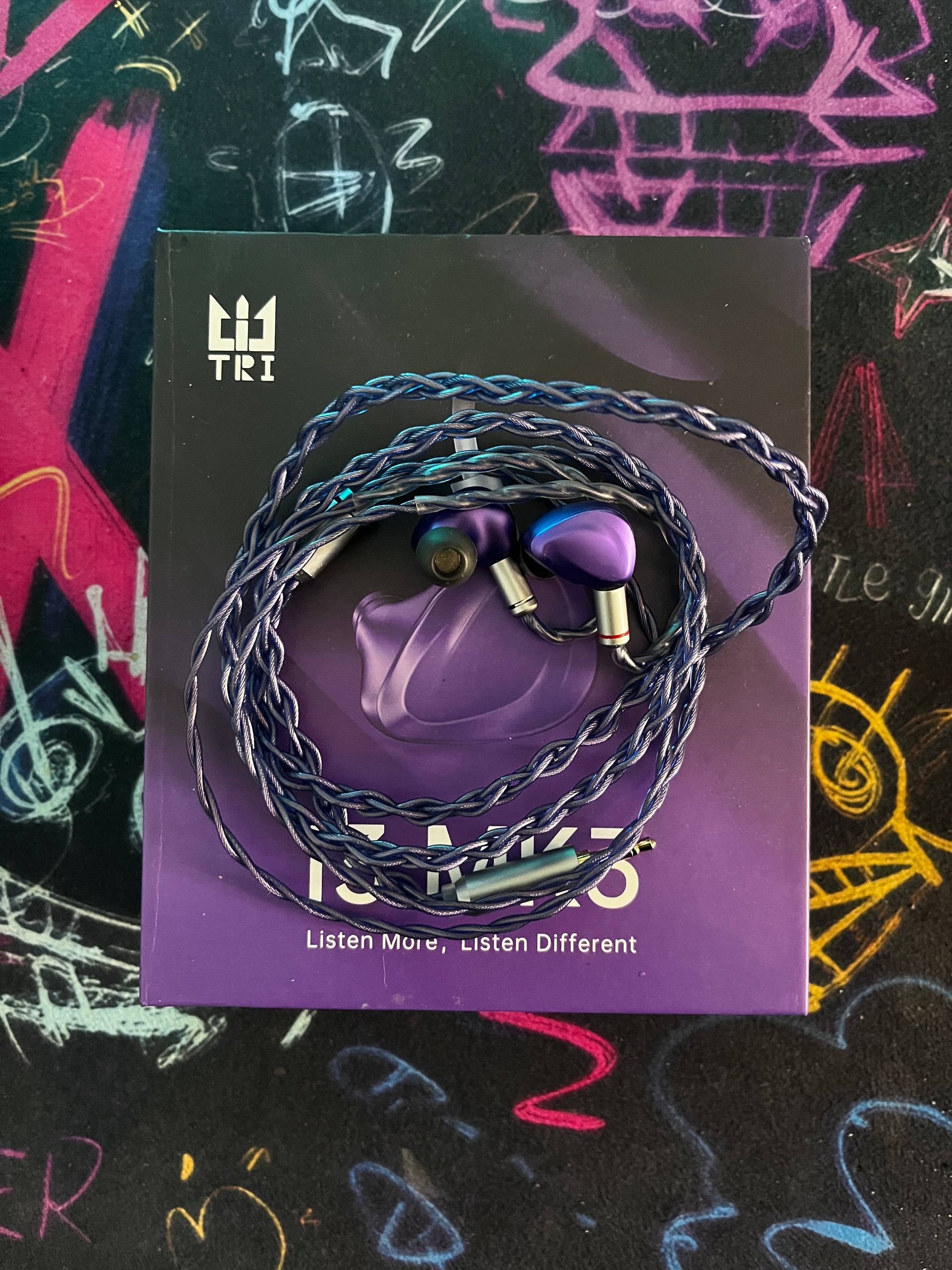 Продам мониторные наушники IEM Tri i3 MK3
