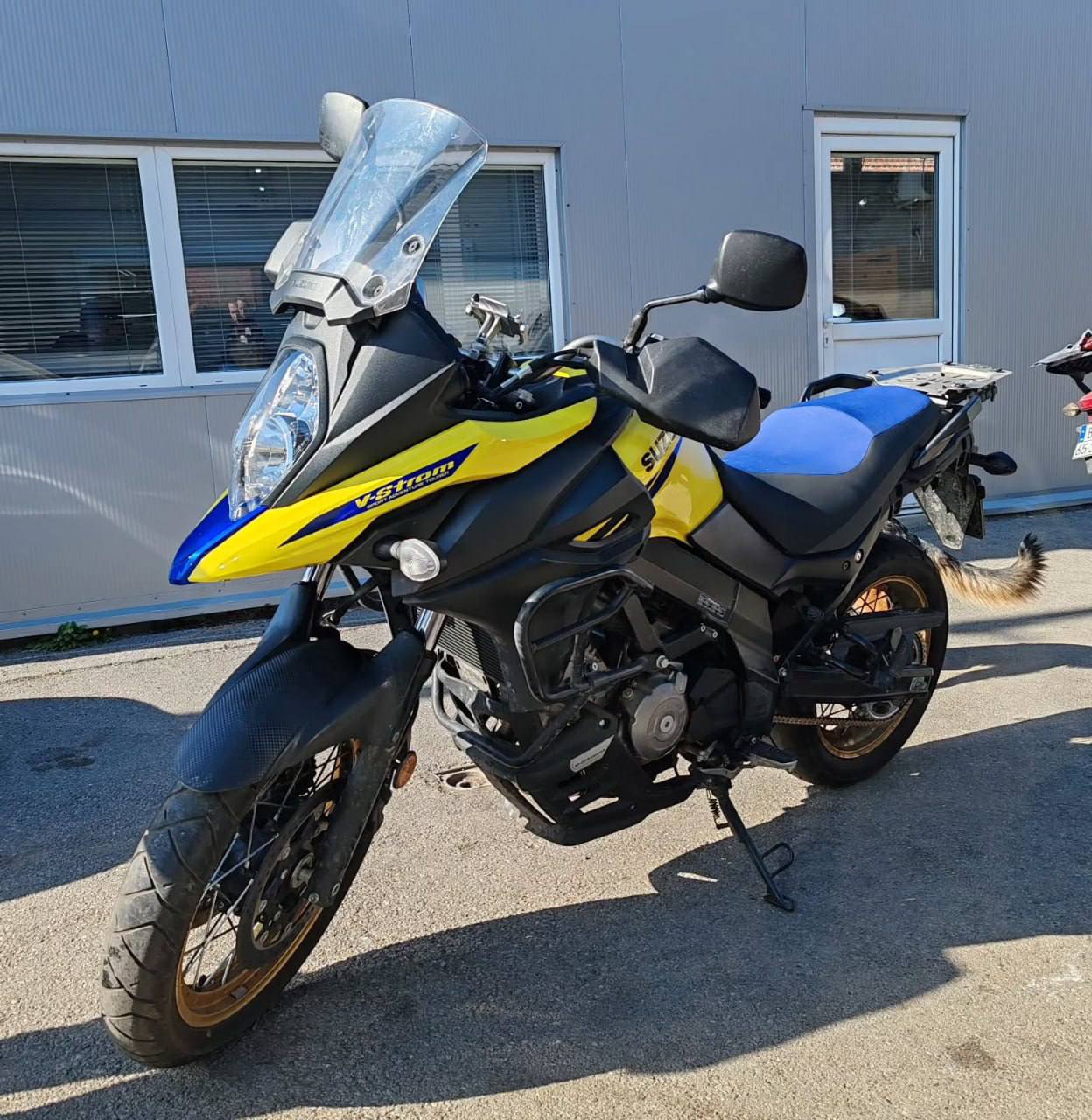 Suzuki V-Strom 650 XT 2024