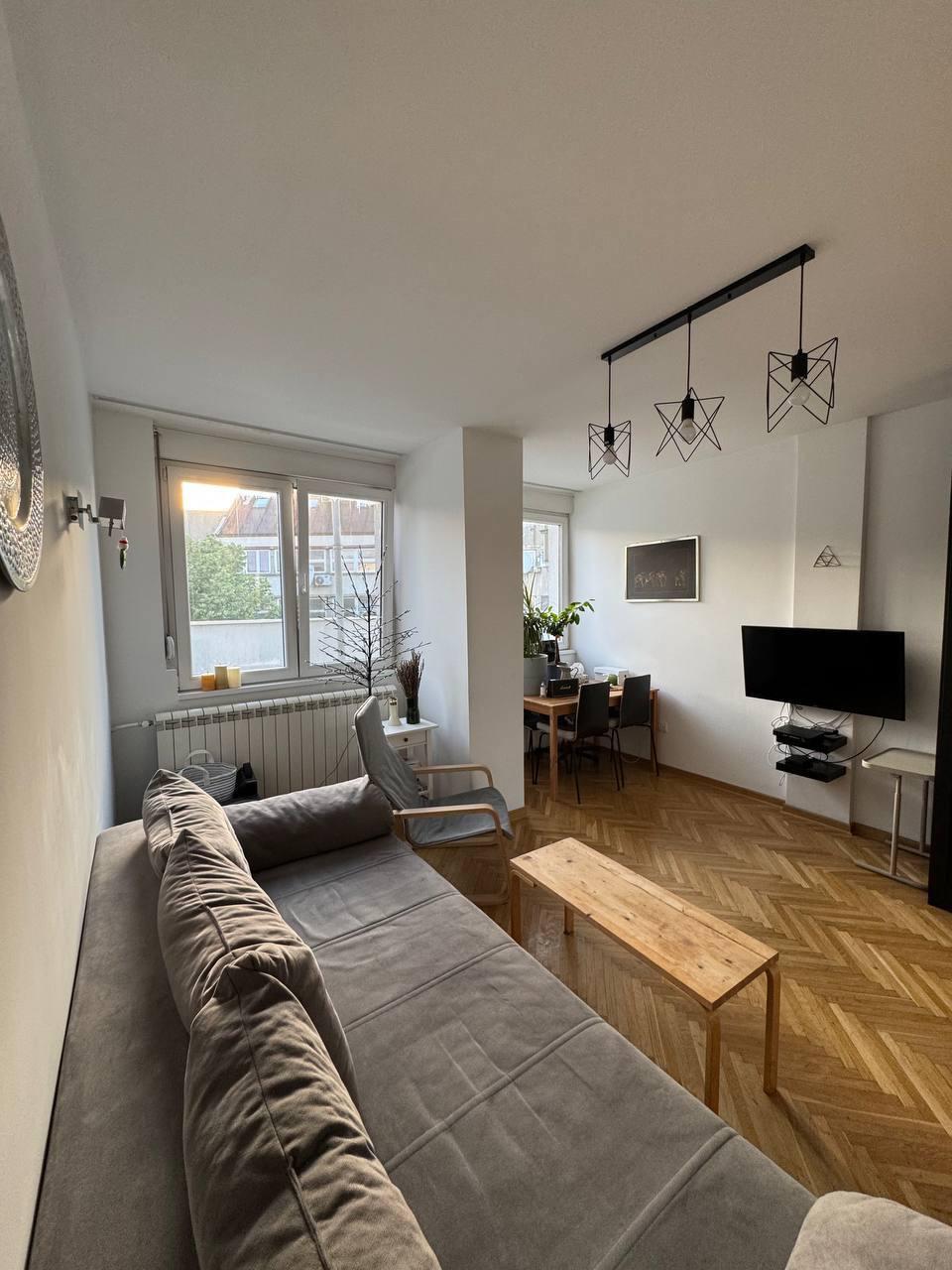 Сдаю квартиру в Белграде, ул. Скадарска, 55 м²