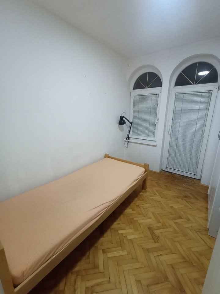 Сдается комната в Кумодраже, ул. Калемарска