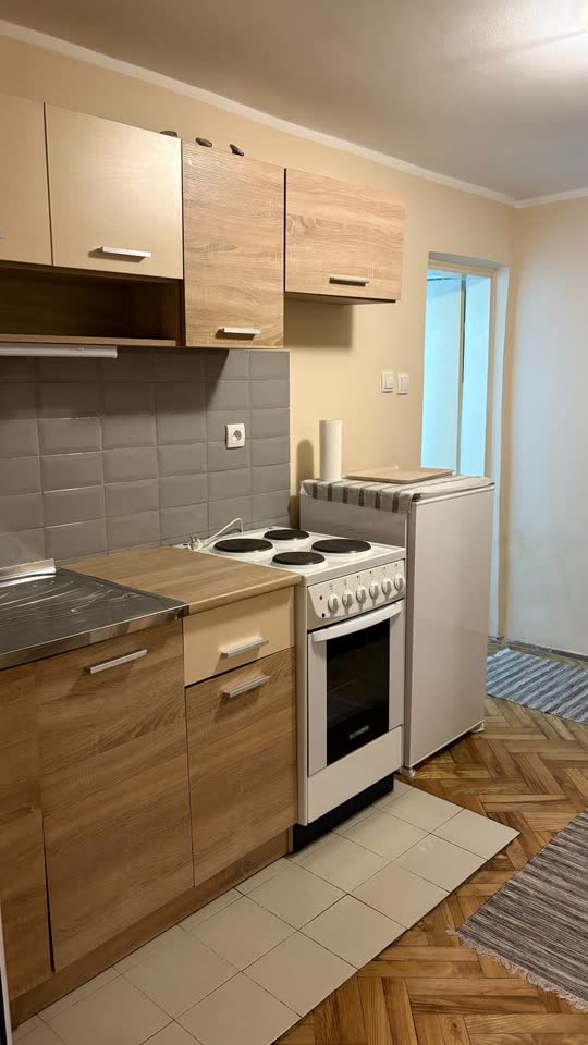 Izdajem studio na Vračaru, 22 m²