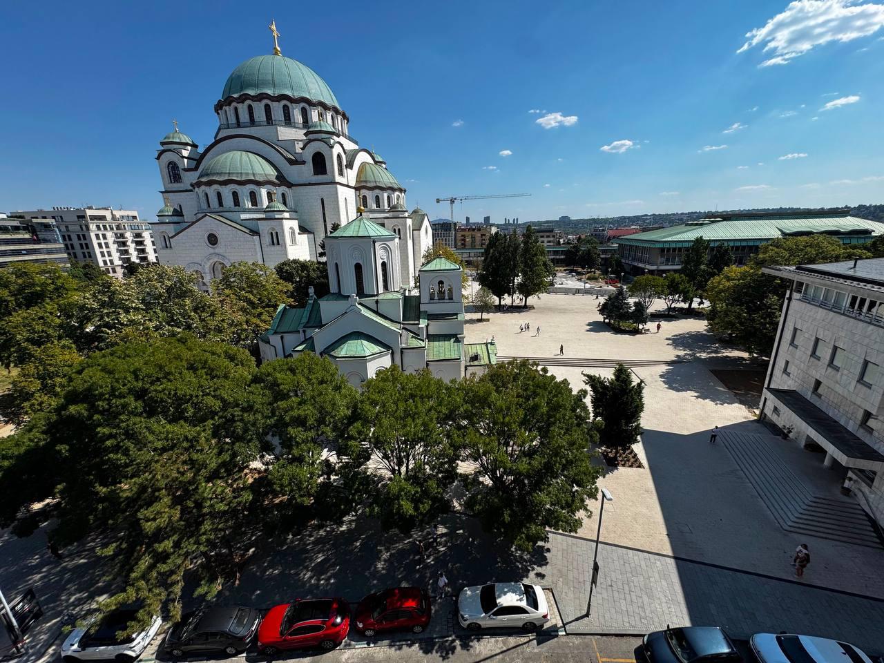 Сдаётся квартира 45 м², Врачар, вид на Храм Святого Саввы