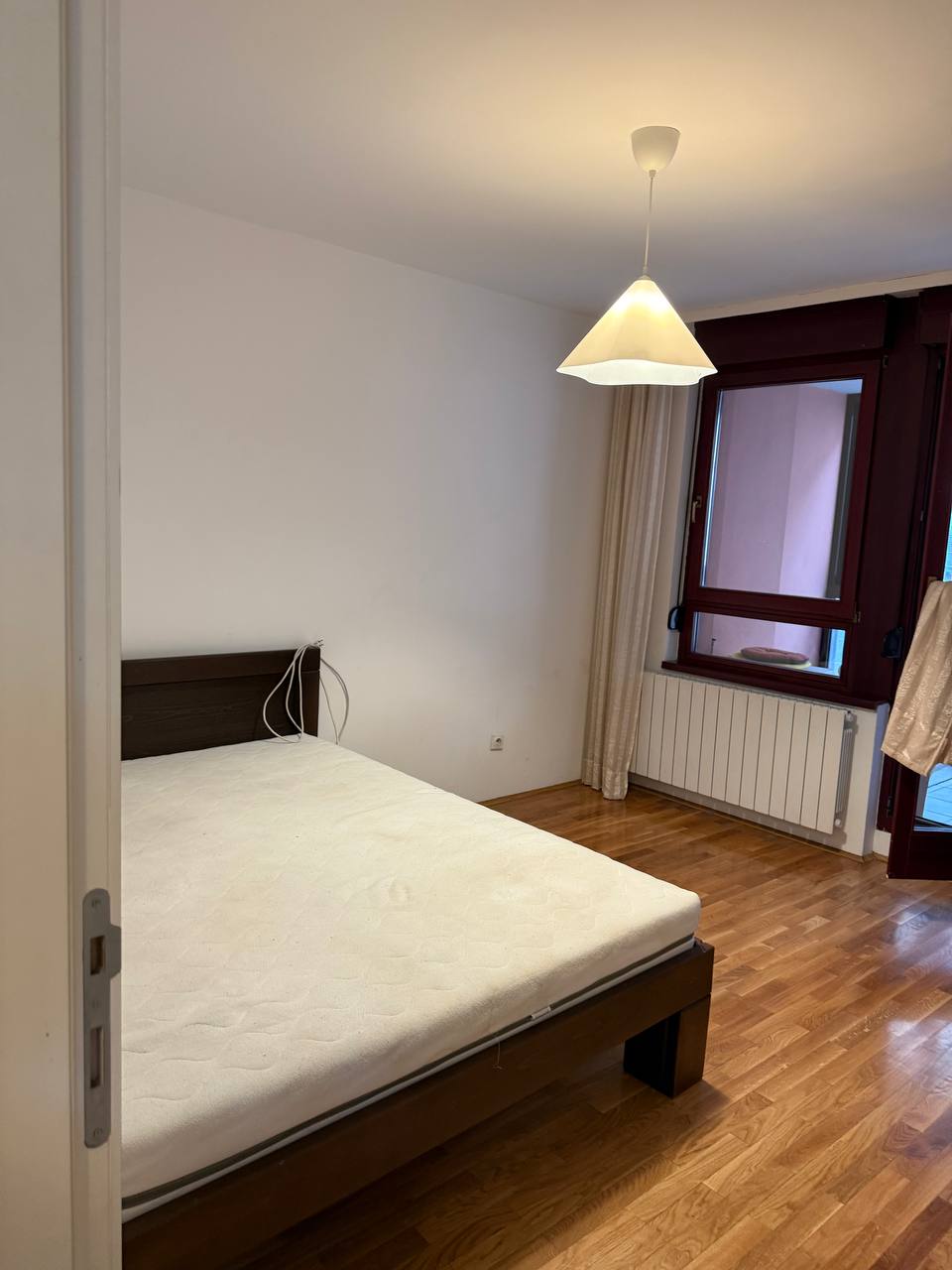 Сдаю квартиру в Врачаре, Црвени Крст, 104 м²