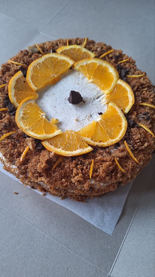 Torta od šargarepe po narudžbini u Beogradu